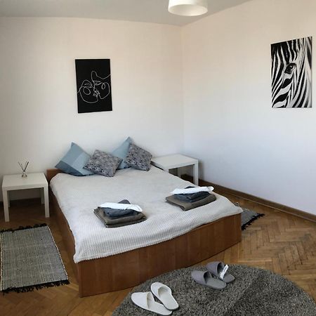 Apartment Swietojerska Warsawa Bagian luar foto